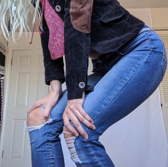 MUDD Distressed Skinny Jeans 🌈 - Picture 5 of 5